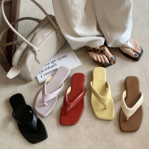 真皮夹趾人字拖外穿2026新款夏方头皮面豹纹懒人百搭低跟凉拖鞋女