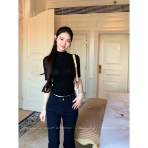 Mummy Cat下蛋喵 新品藏青色蜜桃臀腿精王自留款显瘦微喇牛仔裤
