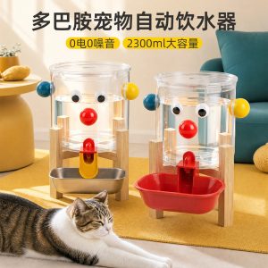 宠物饮水机高颜值猫咪自动饮水器多巴胺大容量不插电静音狗狗喝水